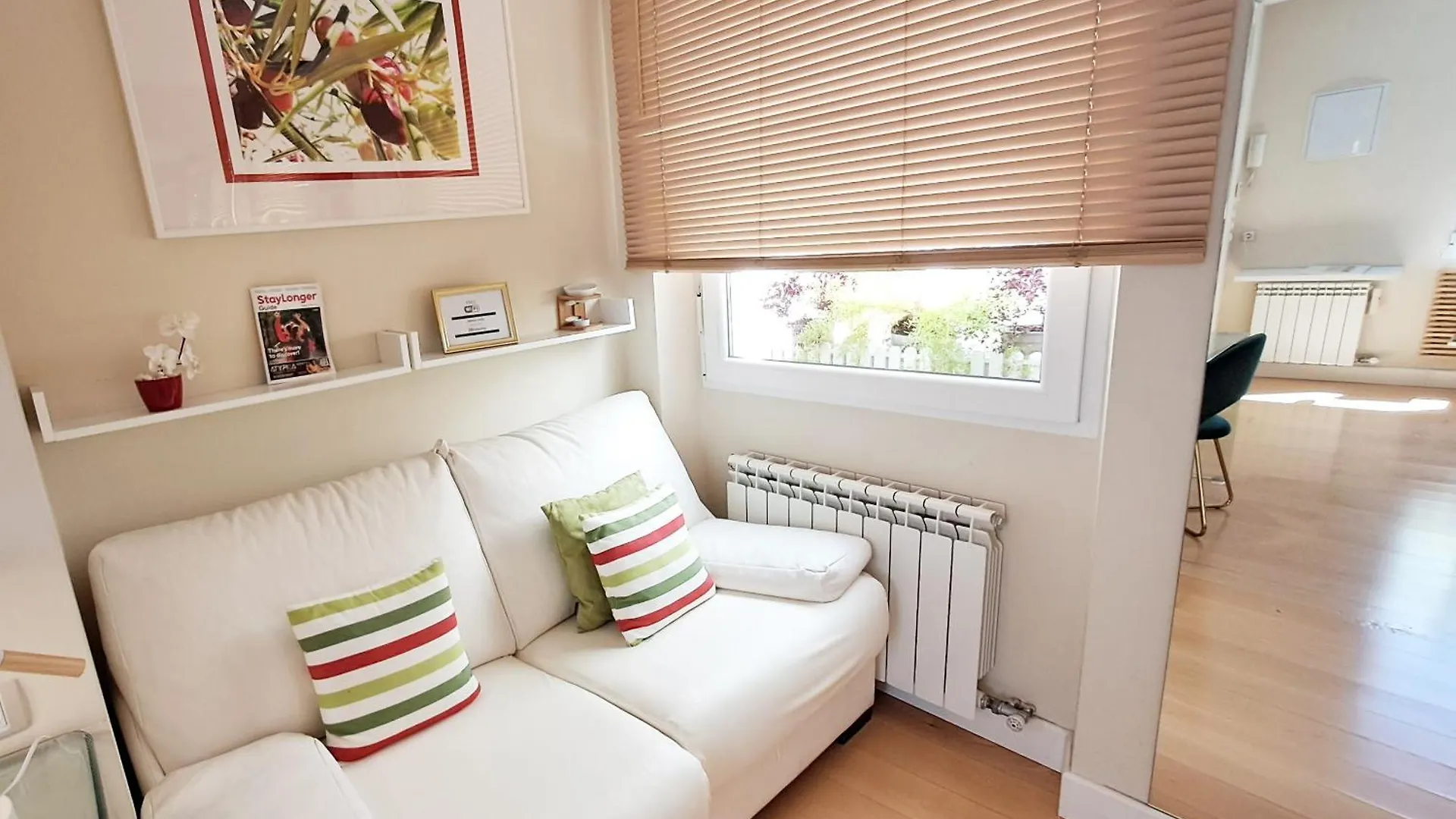Apartasuite Centro Historico Atico Tranquilo Y Luminoso En El Corazon De 그라나다 0*,  스페인